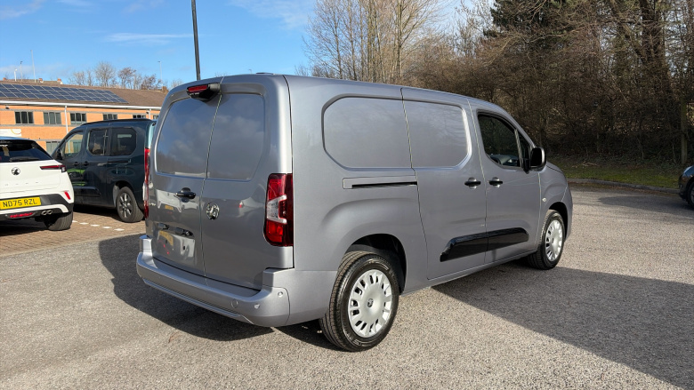 Vauxhall Combo Cargo Combo Xl Diesel 1.5 Turbo D 100ps Pro H1 Van